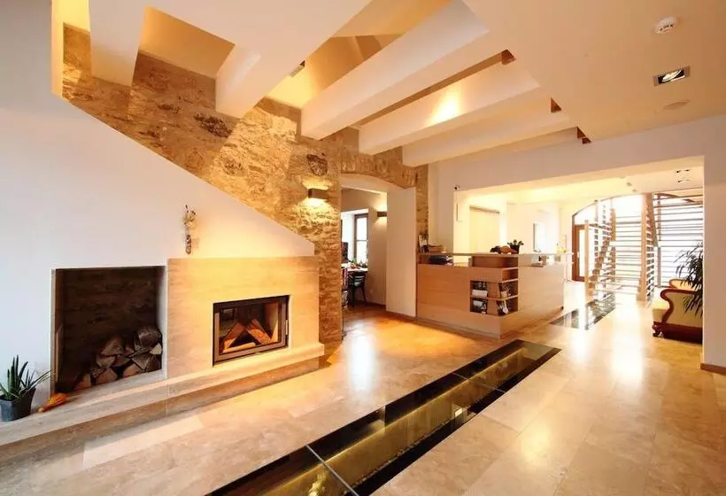 فندق Historia Malomkert