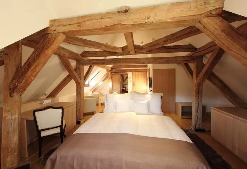 فندق Historia Malomkert