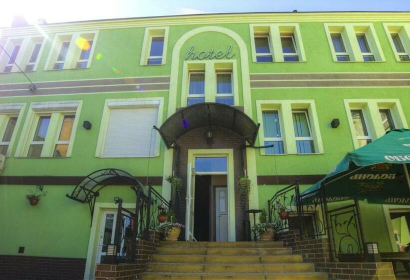 호텔 I Restauracja Nad Jeziorem