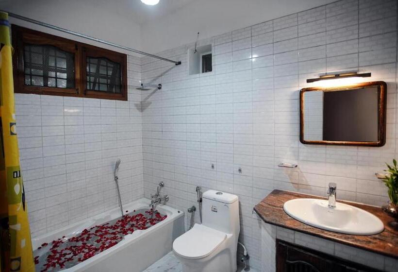 فندق Kimansion Inn