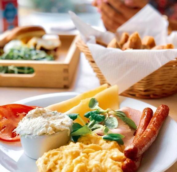 هتل Nowa Zatoka Centrum Art & Business