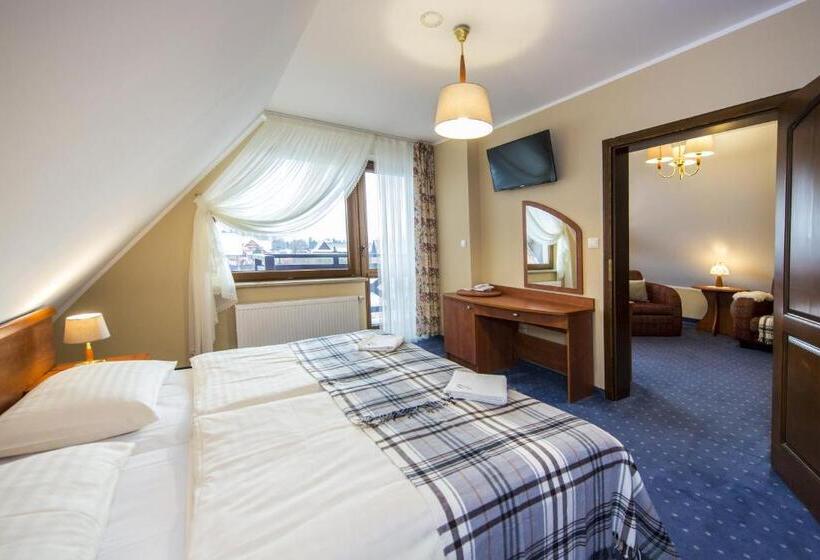 Otel Pensjonat Pod Tatrami