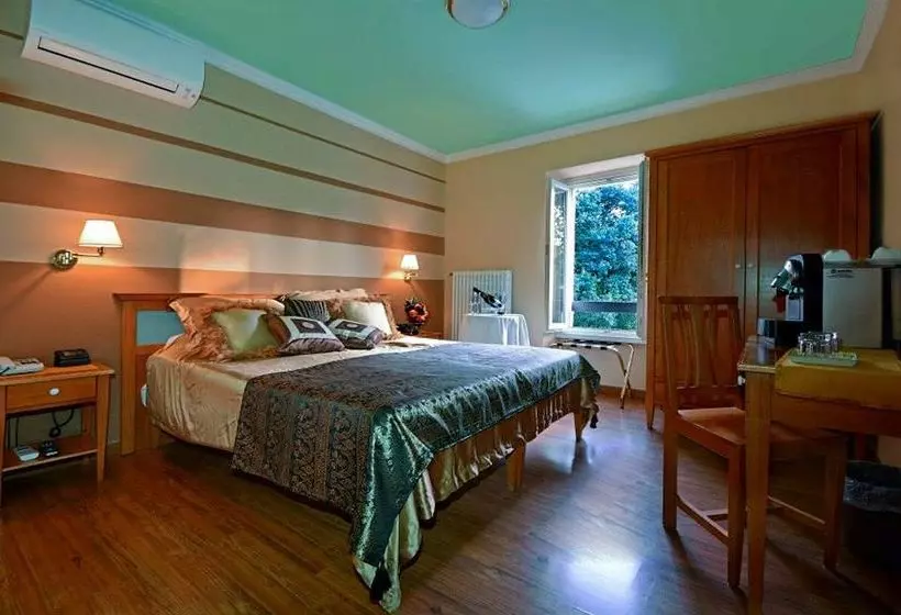 酒店 Ristorante La Grotta