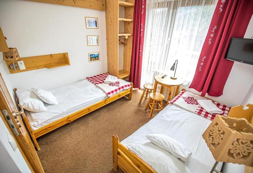 בית מלון כפרי Tatra House Residence