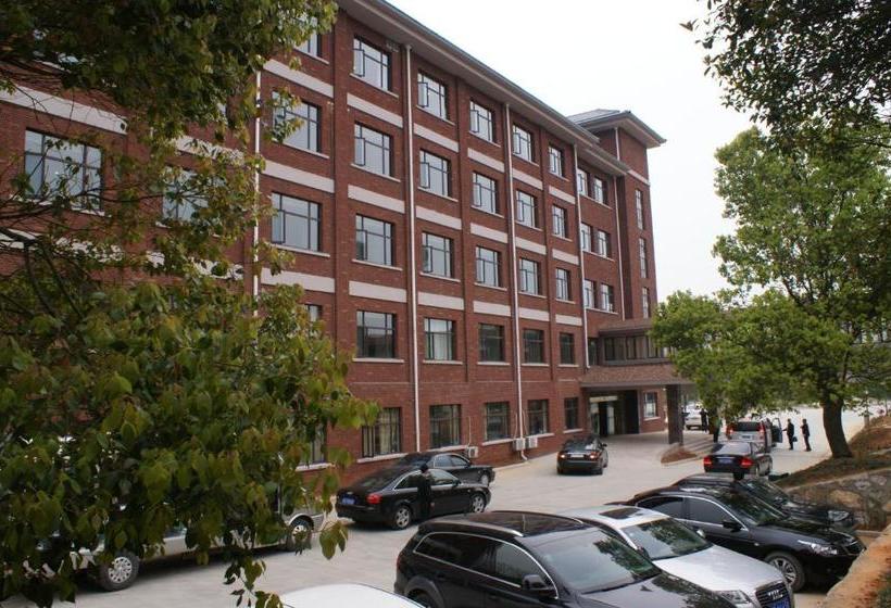 Xuancheng Jingtingshan Resort