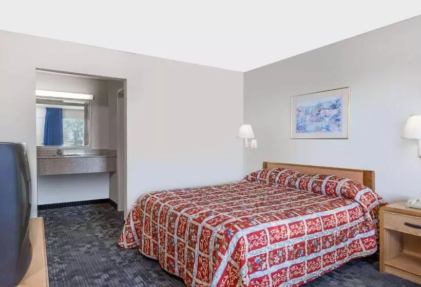 モーテル Knights Inn Fredericksburg