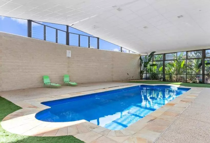 Quality Hotel Point Cook