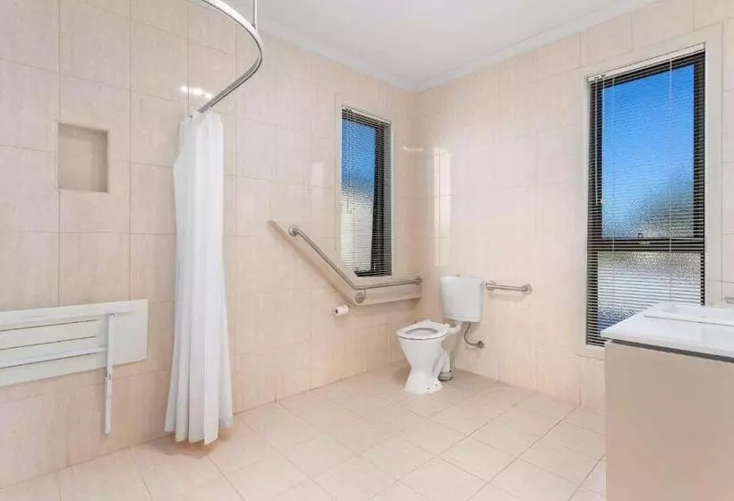 Quality Hotel Point Cook