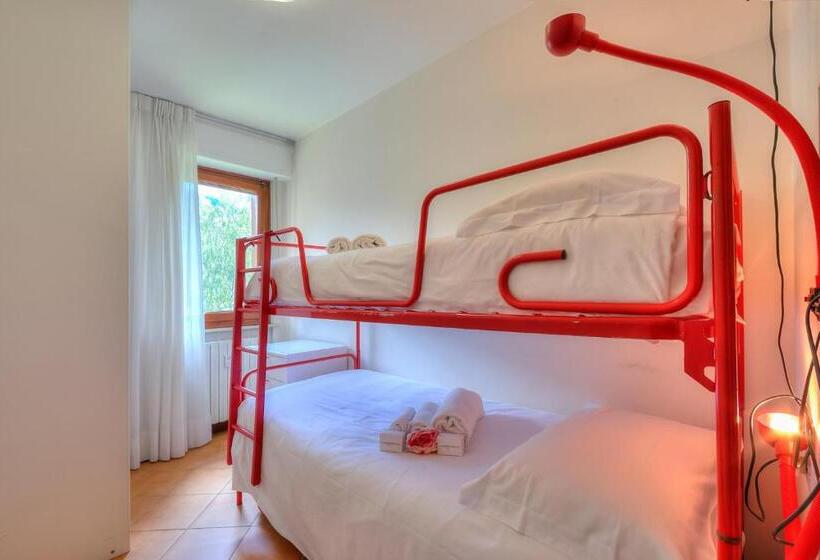 Bramé La Fam 32 Few Steps From Skiing   Happy Rentals