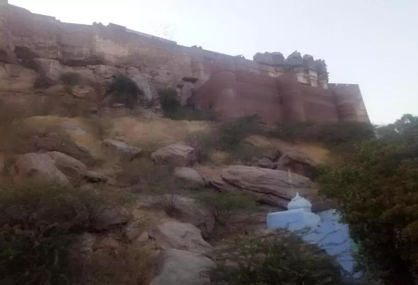 ペンション Hill View