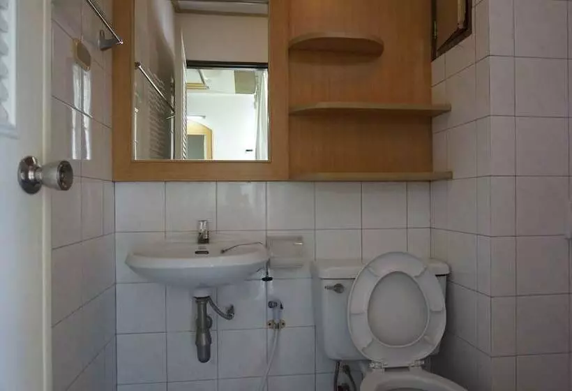 هاستل M In Korat