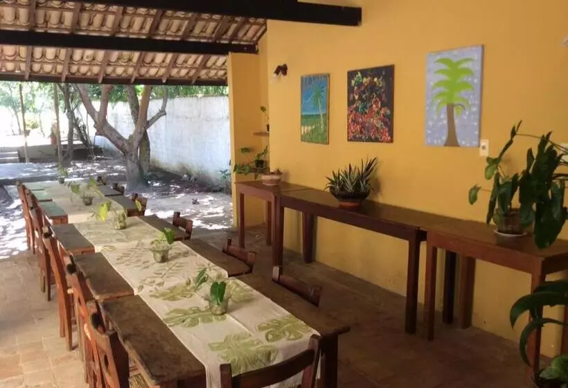 هاستل Pousada Araçás Village