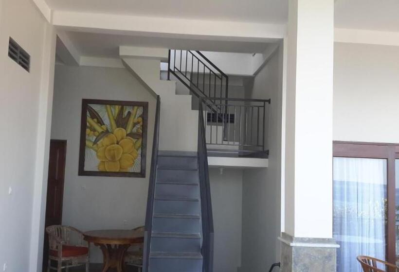 ペンション Amed Beach Villa