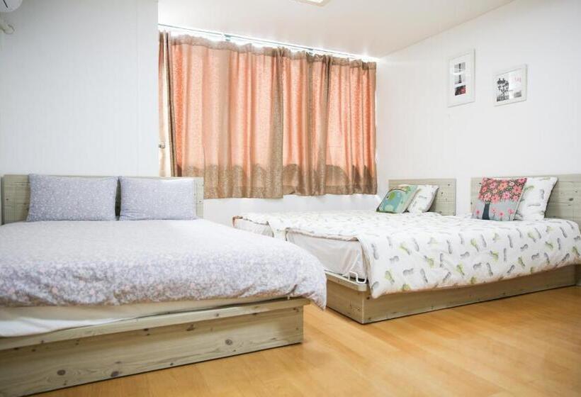 Hostel Sam Stay Hongdae