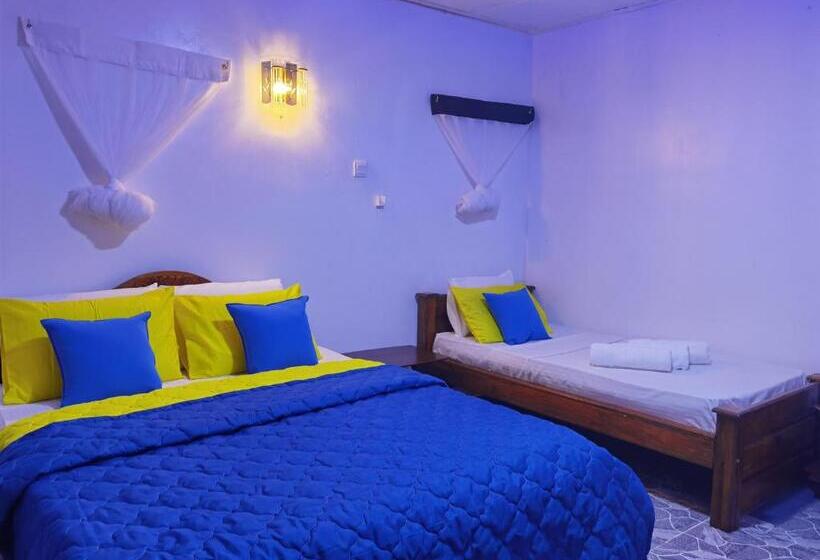 مبيت وإفطار City Paradise Dambulla