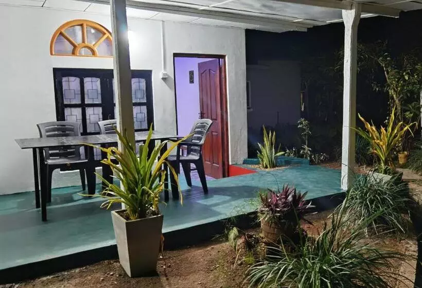 Aamiaismajoitus (B&B) City Paradise Dambulla