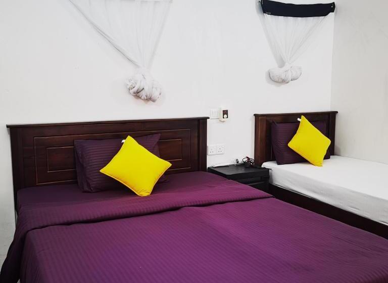 مبيت وإفطار City Paradise Dambulla