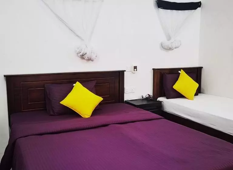 Aamiaismajoitus (B&B) City Paradise Dambulla