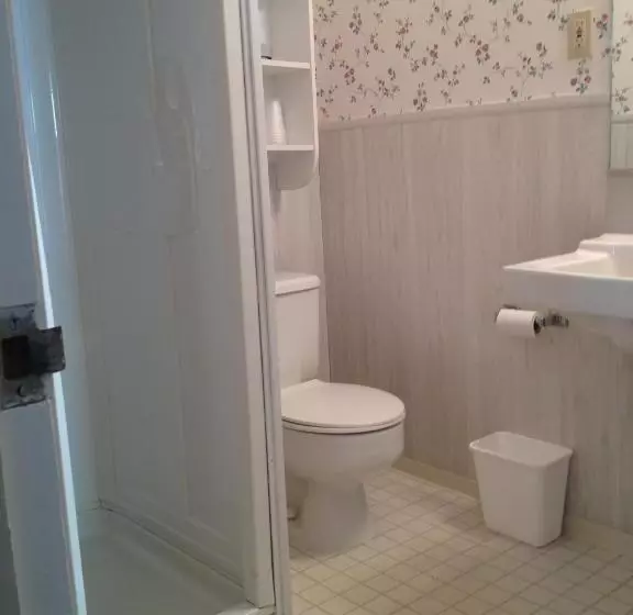 Colonel Williams Resort And Suites