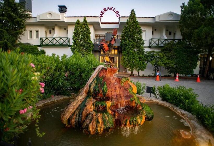 Отель Herakles Thermal