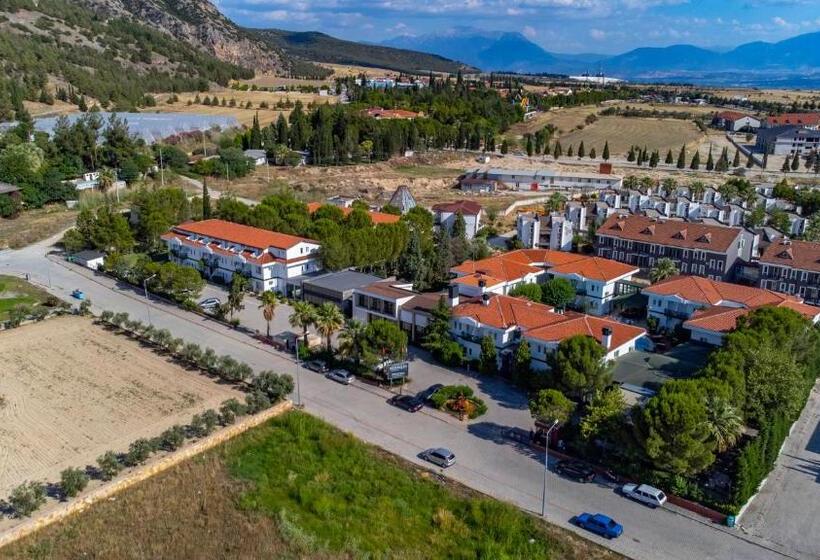 Отель Herakles Thermal