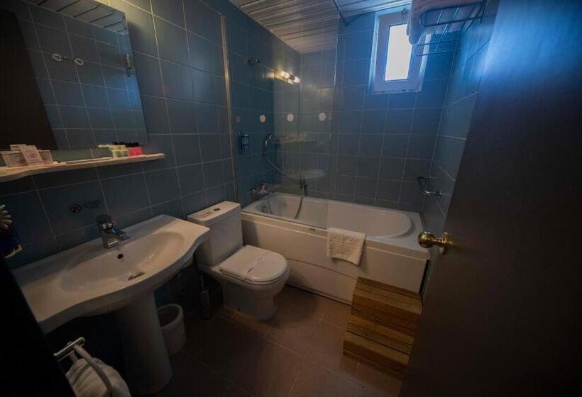 Отель Herakles Thermal