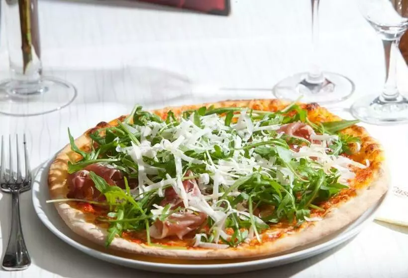 Hotelli & Ristorante Passarelli