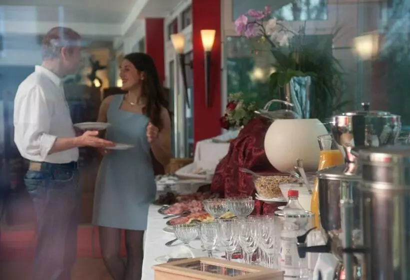 Hotelli & Ristorante Passarelli