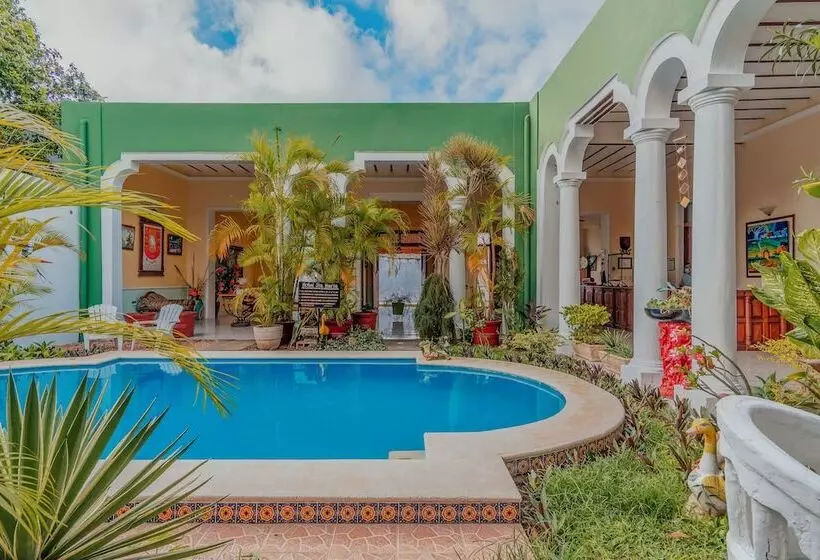 Hotelli Santa Maria Merida