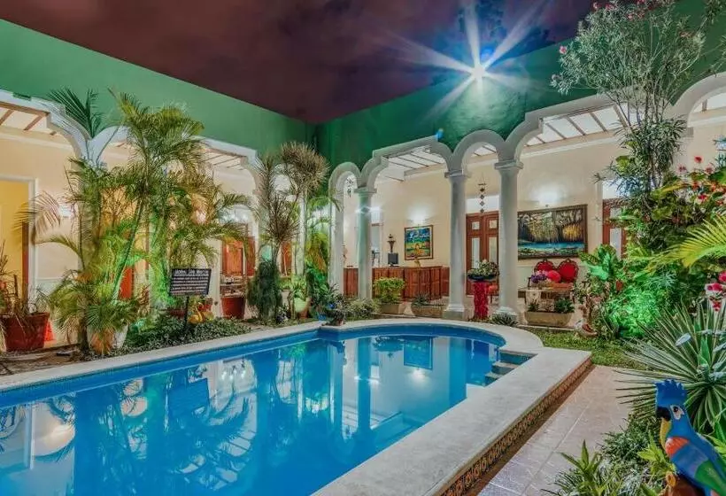 Hotelli Santa Maria Merida