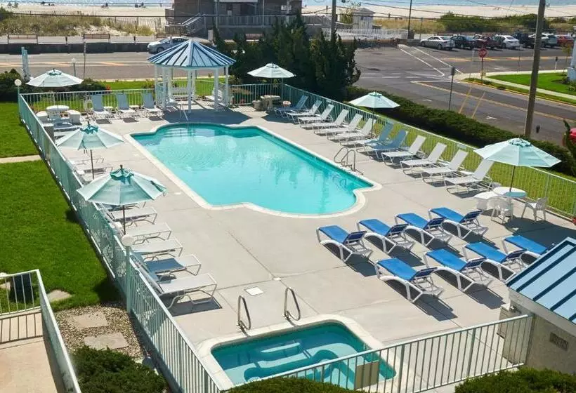 Motelli Sea Crest Inn