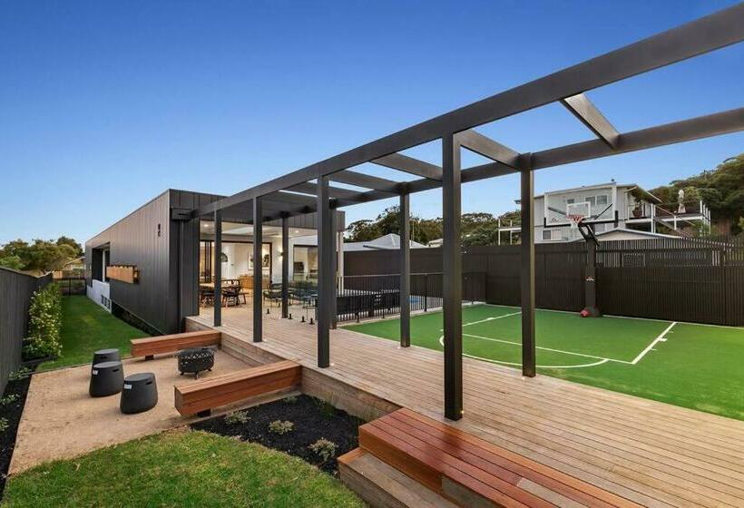 Kirks On Park   Brand New Luxury Home, Great Location