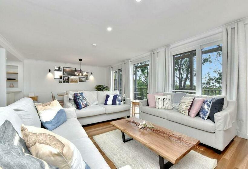 Villa 3br Barolo Villa Located Within Cypress Lakes Resort