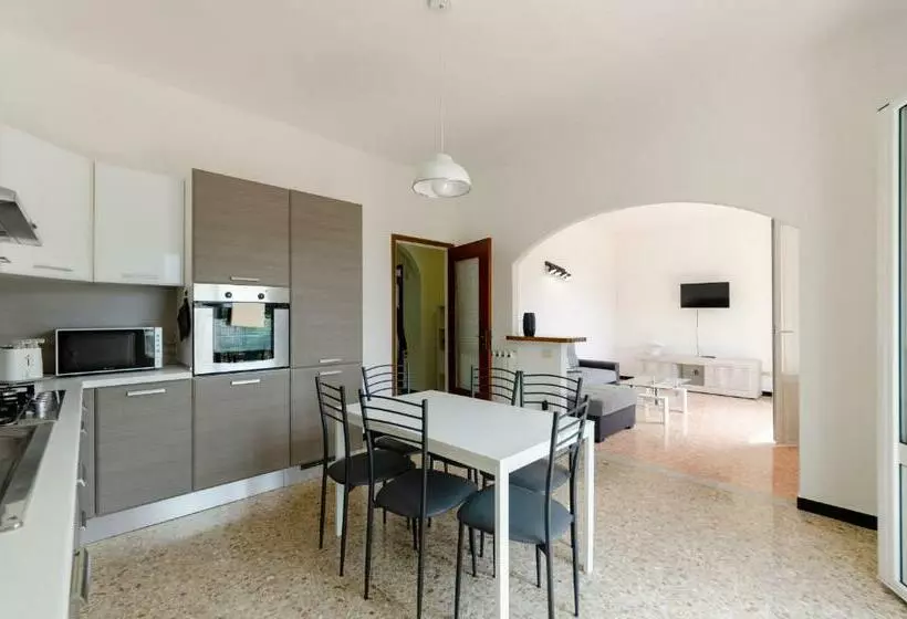 Joivy Family Flat With 3 Balconies, 10 Min To Beach