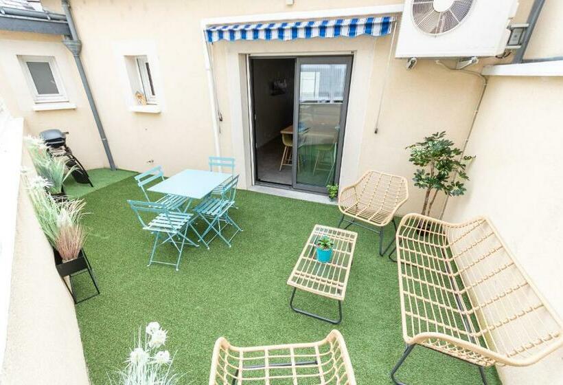 La Bigote Ideal Groupe 6 Chambres Billard Terrasse