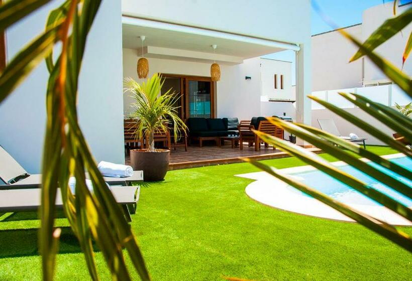 Luxury Villa El Palmeral