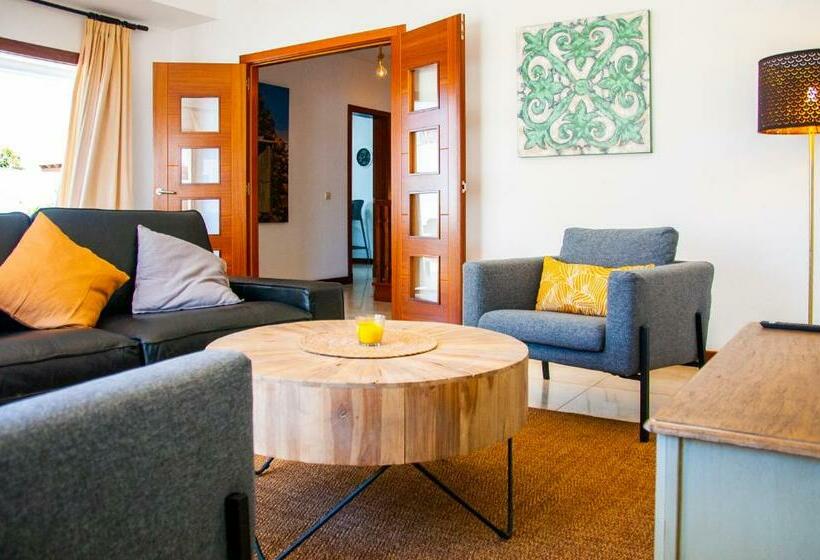 Luxury Villa El Palmeral