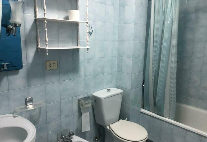 Piso Centro De Raxò