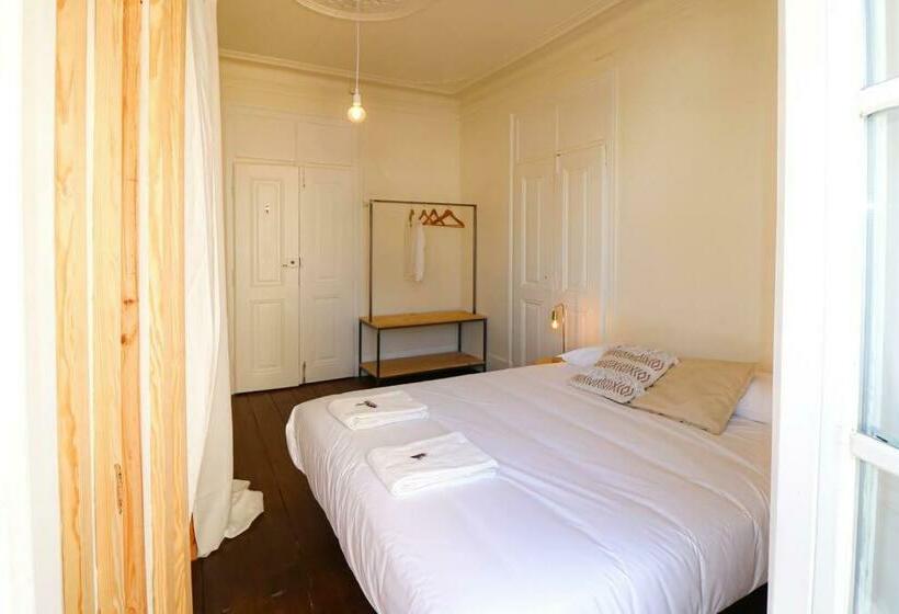 Chalet Santa Rita   Stunning Apt. Next To The Sea