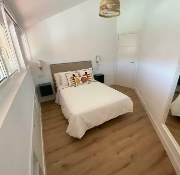Dania Home Esteiro