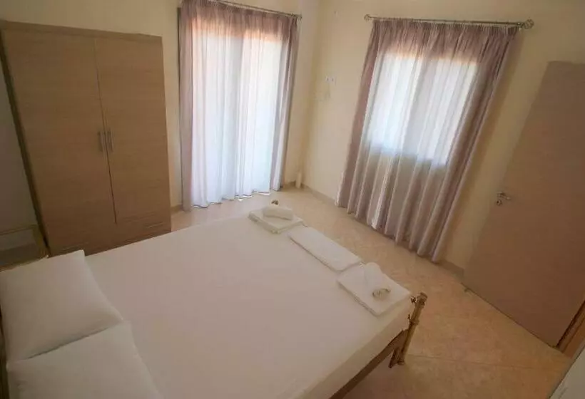 Erjon Apartments