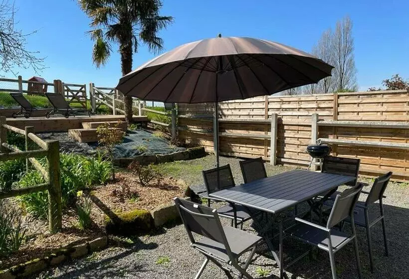 Maison Chaleureuse Avec Terrasse Et Vue Baie