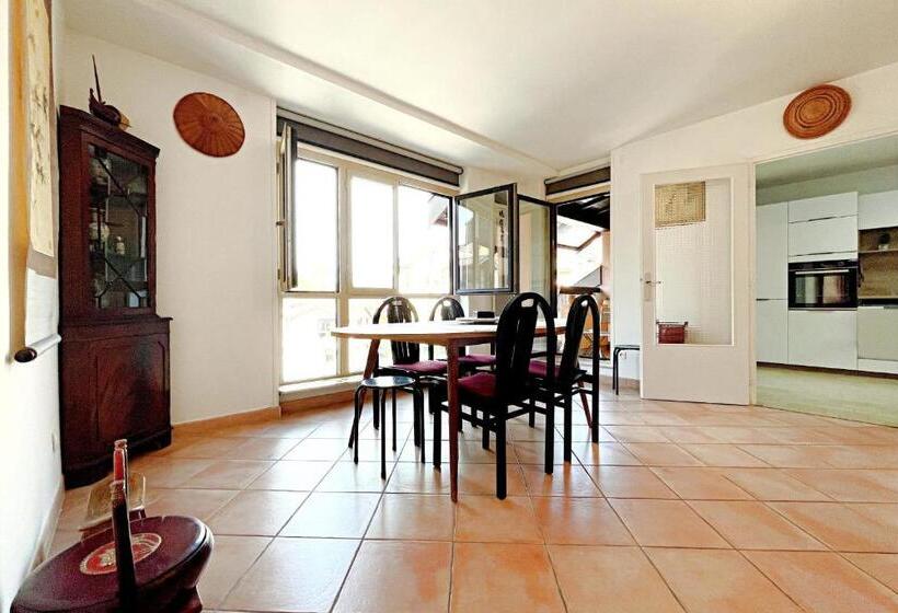 3 Bedroom   Heart Of Annecy   No Wifi