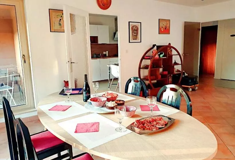 3 Bedroom Heart Of Annecy No Wifi