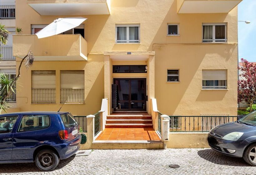 Joivy Gorgeous Apartment In Alcabideche