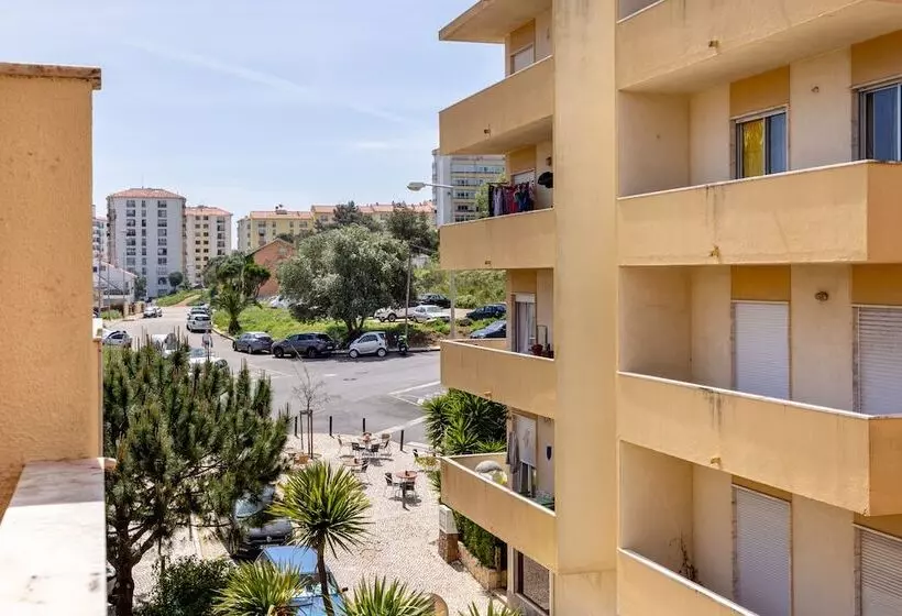 Joivy Gorgeous Apartment In Alcabideche