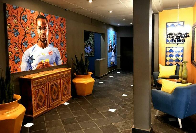 Elephant Springs Apartments