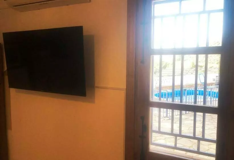 Las Escuelas Del Ayer Vivienda Turística De Alojamiento Rural