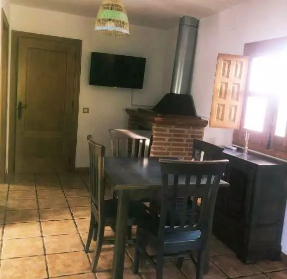 Las Escuelas Del Ayer Vivienda Turística De Alojamiento Rural