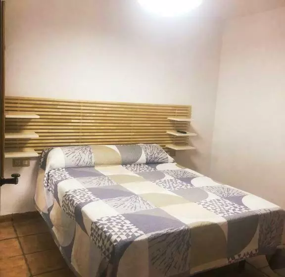 Las Escuelas Del Ayer Vivienda Turística De Alojamiento Rural